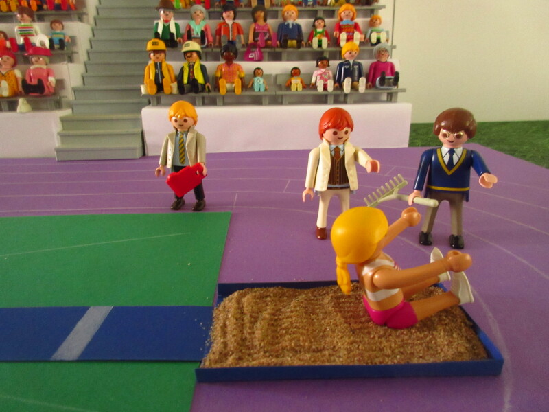 It's time for the Olympic Games for the Playmobil people in our house...