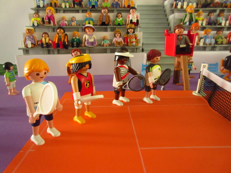 It's time for the Olympic Games for the Playmobil people in our house...