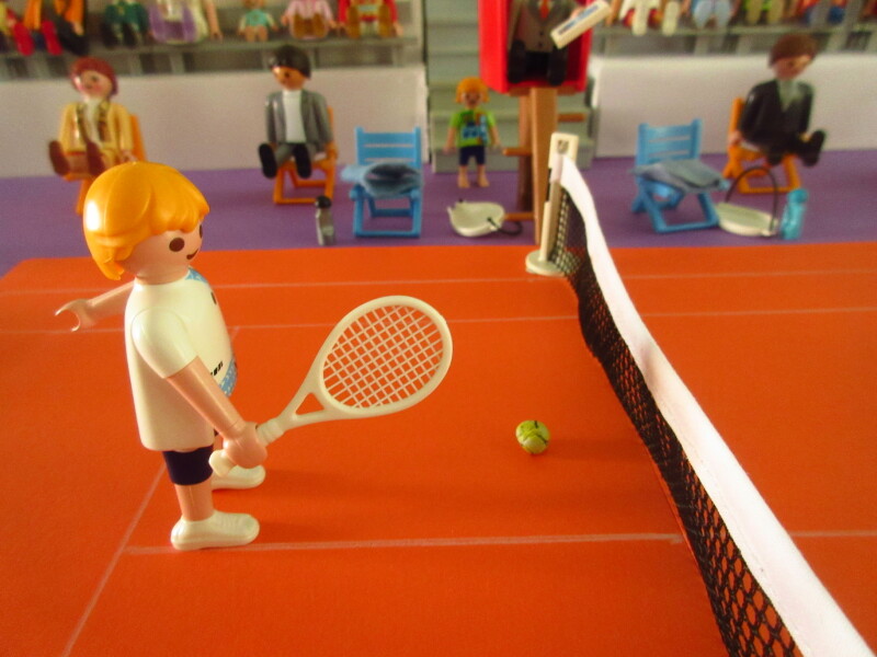 It's time for the Olympic Games for the Playmobil people in our house...