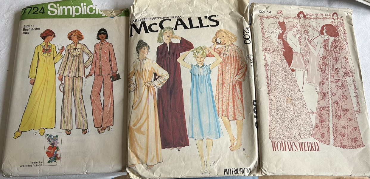 Stitch and bitch thread #9. I have pressing concerns