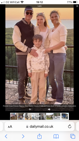 Royal Style: Diamonds are a Queen's best friend..