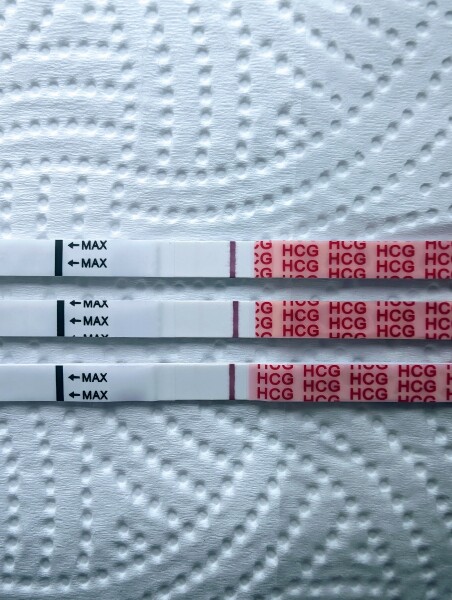 Sorry but. . Line eyes pleeeeease