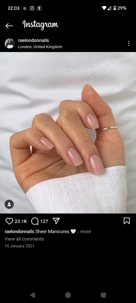 Which nails look classiest for holidays?