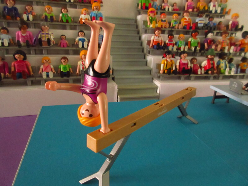 It's time for the Olympic Games for the Playmobil people in our house...