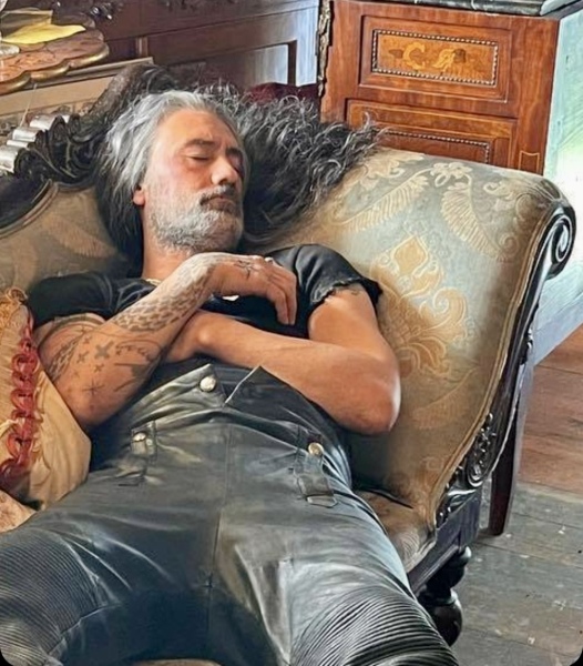 Our Flag Means Death - Thread 4: Roll up, roll up! Come join us for more pirate obsession!