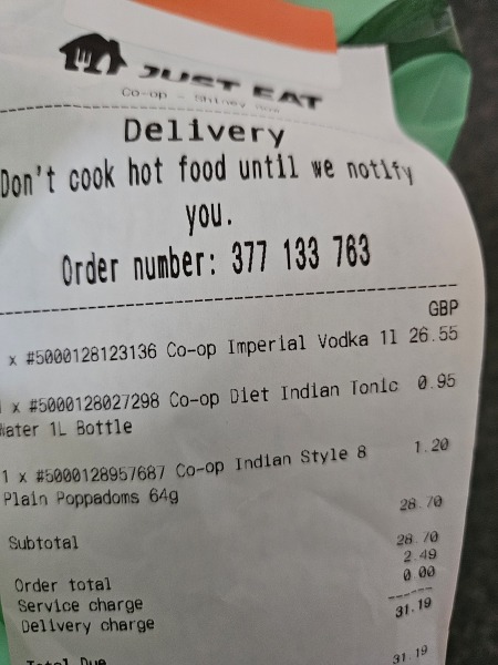 Day 1 or 100 tulips and snowdrops say #browniesnotbeer