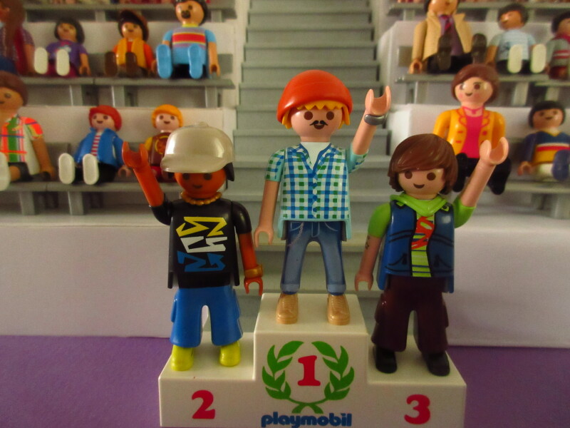 It's time for the Olympic Games for the Playmobil people in our house...