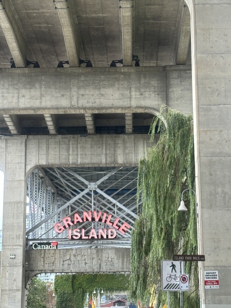 Come and tell me your dull and unexciting news 30: Calmly through the day