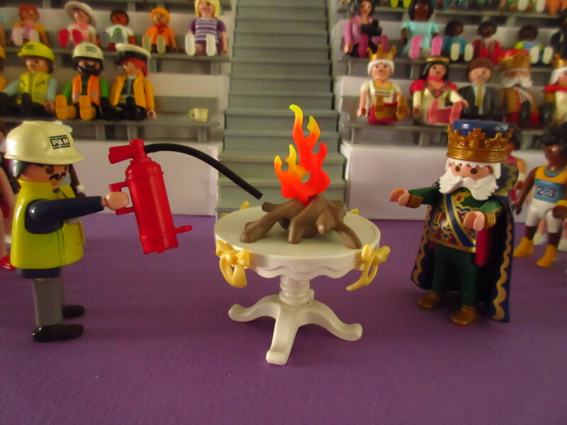 It's time for the Olympic Games for the Playmobil people in our house PART TWO