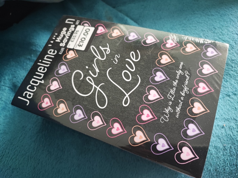 12 year old obsessed with Jacqueline Wilson books.. Aibu to think there is better out there?