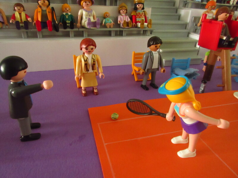 It's time for the Olympic Games for the Playmobil people in our house...