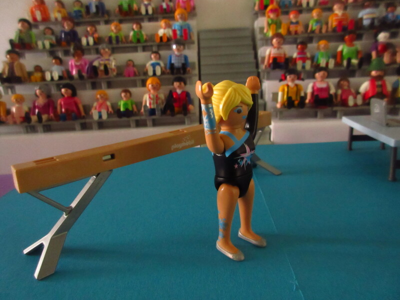 It's time for the Olympic Games for the Playmobil people in our house...