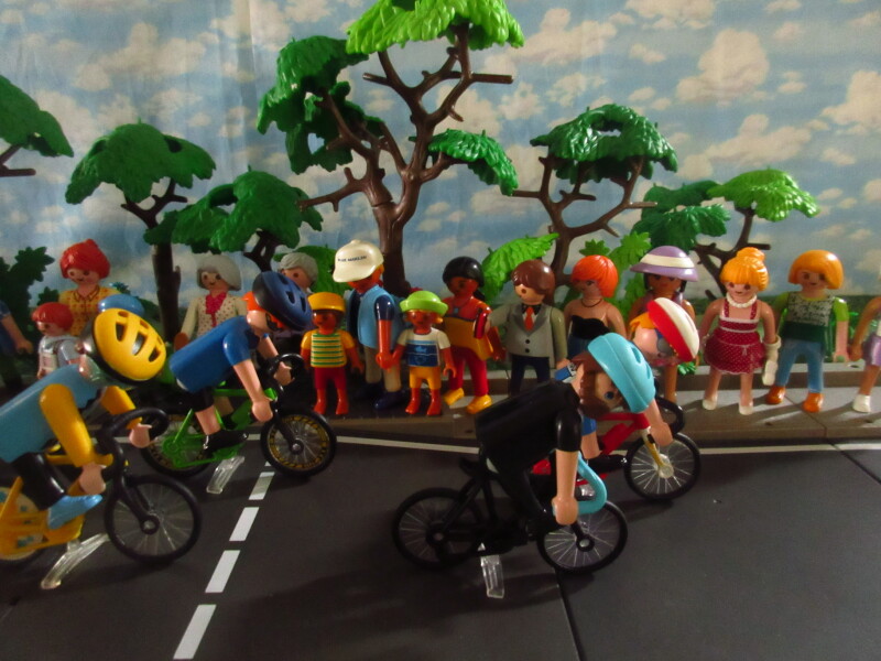 It's time for the Olympic Games for the Playmobil people in our house...