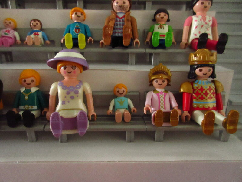 It's time for the Olympic Games for the Playmobil people in our house...