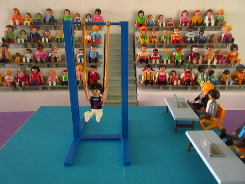 It's time for the Olympic Games for the Playmobil people in our house...