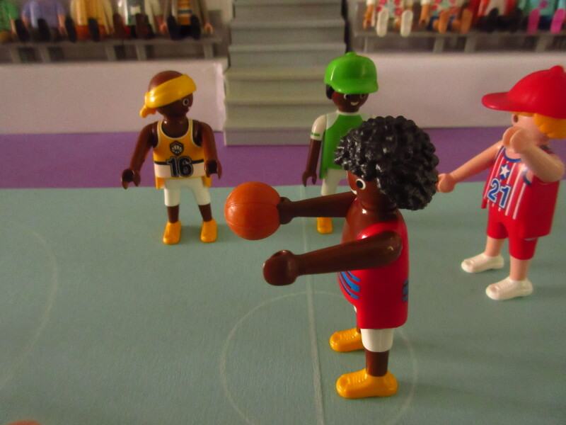 It's time for the Olympic Games for the Playmobil people in our house...