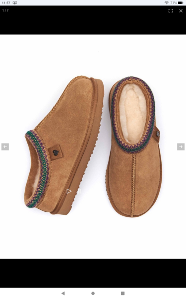 It's show us your new slippers time !