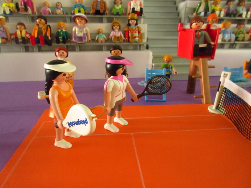 It's time for the Olympic Games for the Playmobil people in our house...