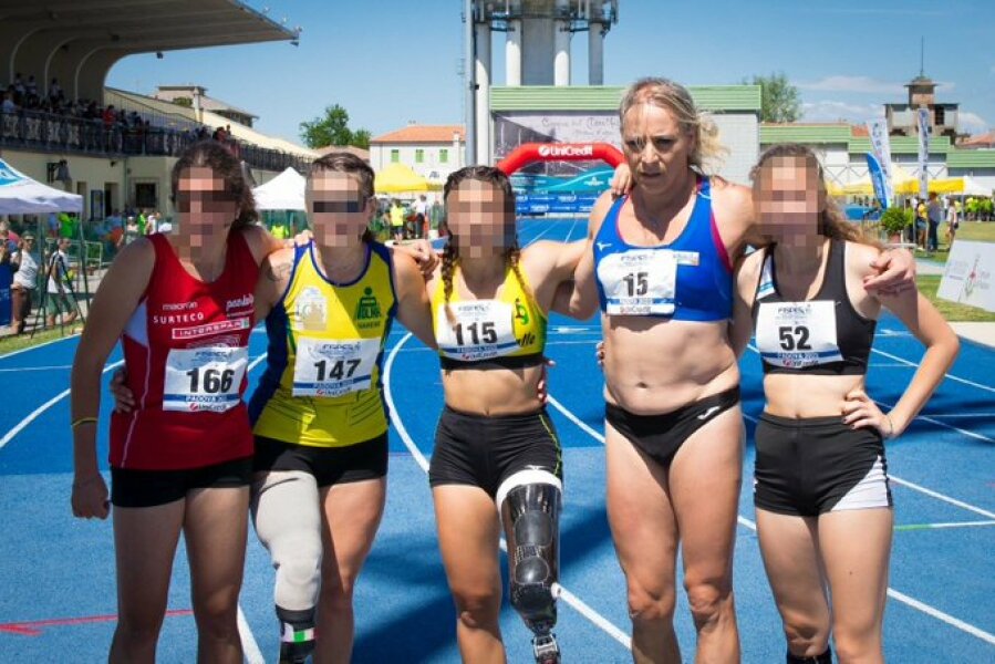 TW racing women in the Para-olympics