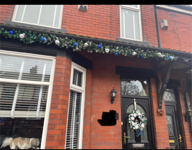 Outdoor Decorating for Christmas