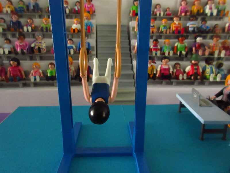 It's time for the Olympic Games for the Playmobil people in our house...