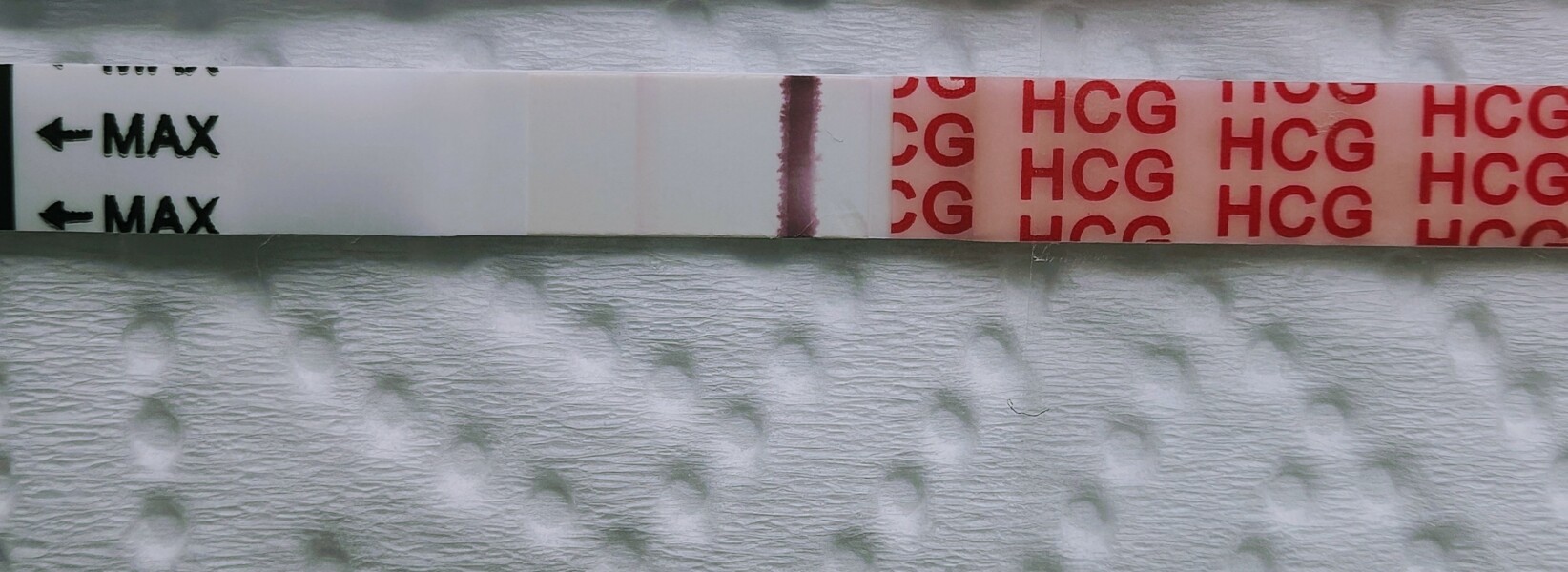 Sorry but. . Line eyes pleeeeease