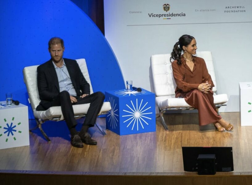 Royal Style: Diamonds are a Queen's best friend..