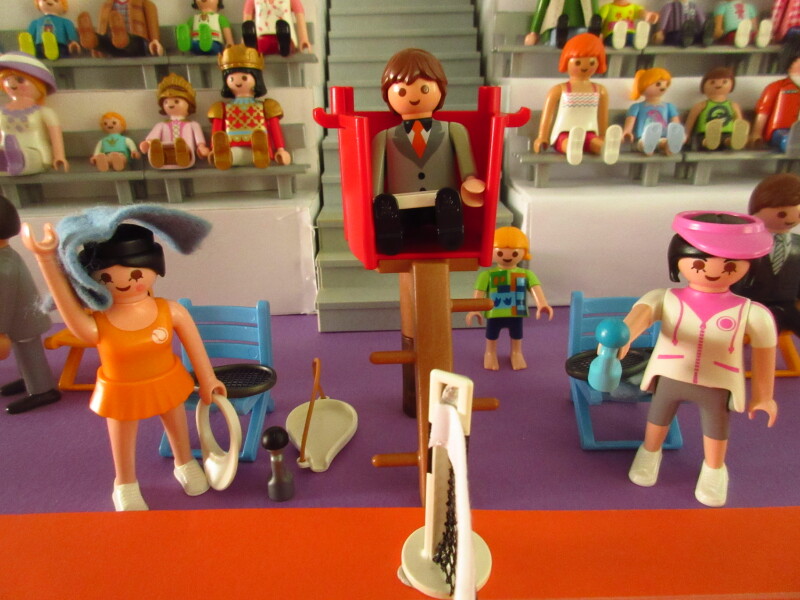 It's time for the Olympic Games for the Playmobil people in our house...