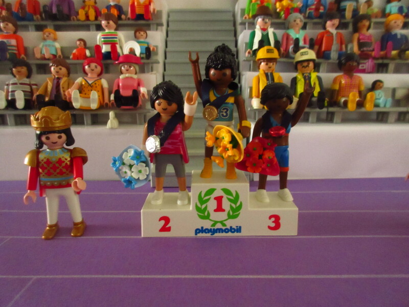 It's time for the Olympic Games for the Playmobil people in our house...