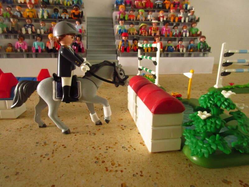It's time for the Olympic Games for the Playmobil people in our house...