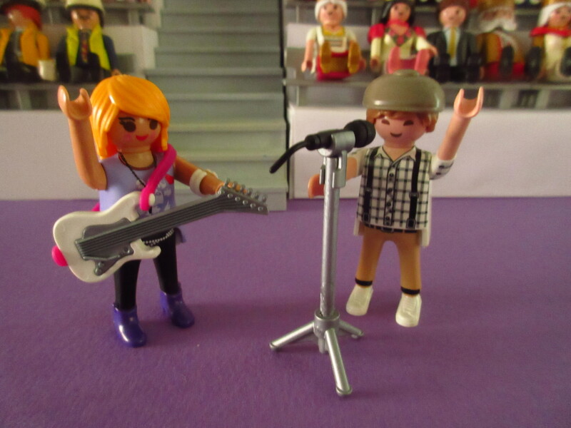 It's time for the Olympic Games for the Playmobil people in our house PART TWO