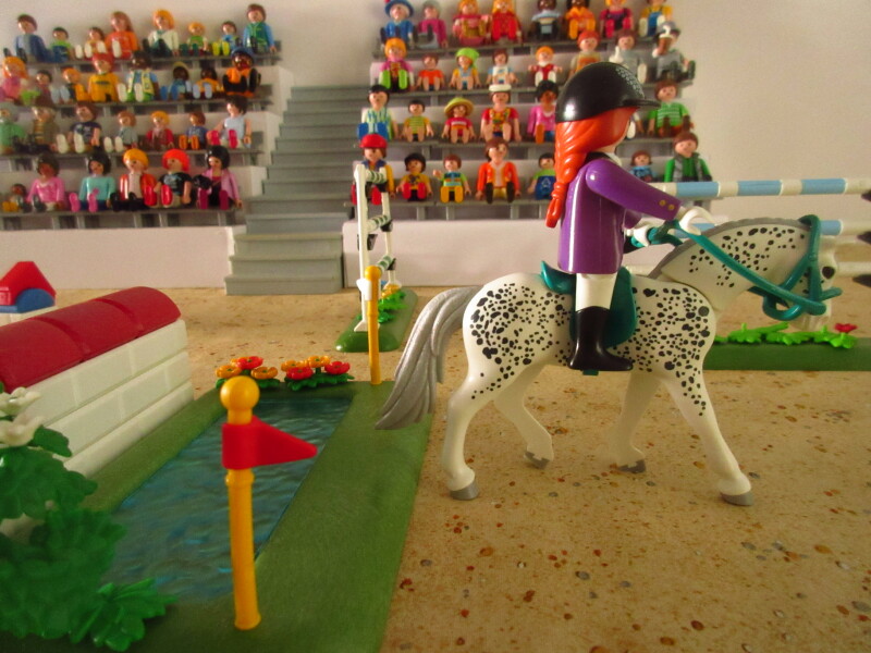 It's time for the Olympic Games for the Playmobil people in our house...