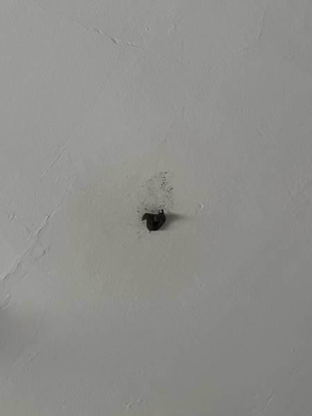 Squishy toy mark on wall, expert mum advice needed!