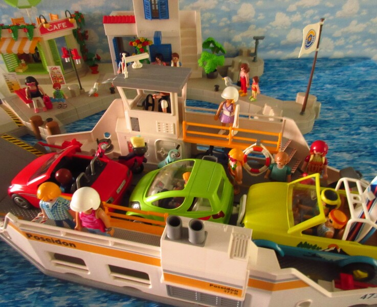 It's time for the Olympic Games for the Playmobil people in our house...