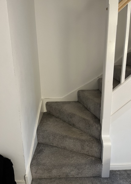 Baby stair gates for awkward stairs