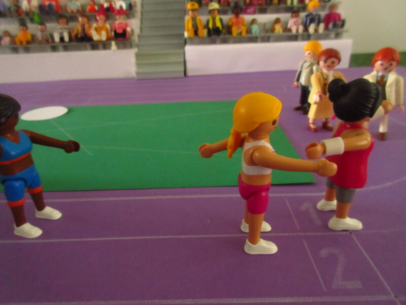 It's time for the Olympic Games for the Playmobil people in our house...