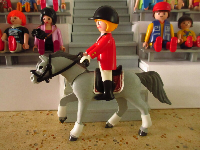 It's time for the Olympic Games for the Playmobil people in our house...