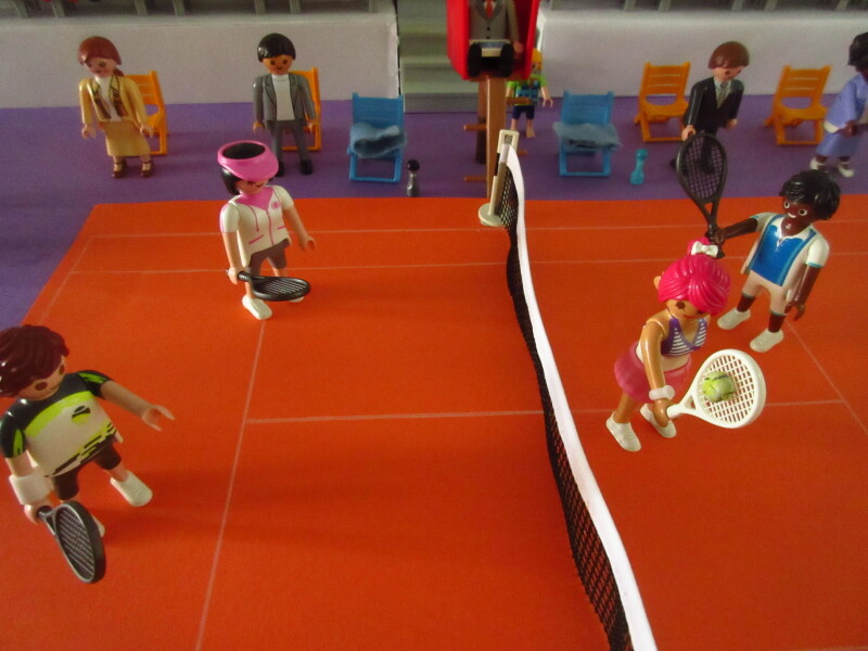 It's time for the Olympic Games for the Playmobil people in our house...