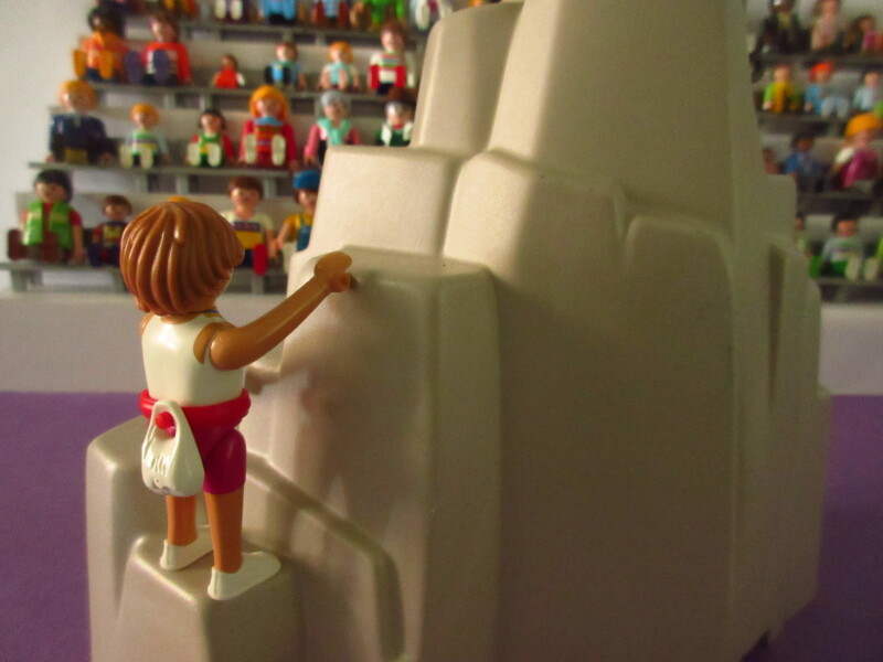 It's time for the Olympic Games for the Playmobil people in our house...