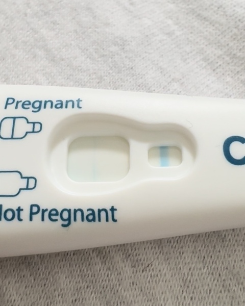 Faint positive or evap line? ( clear blue) 