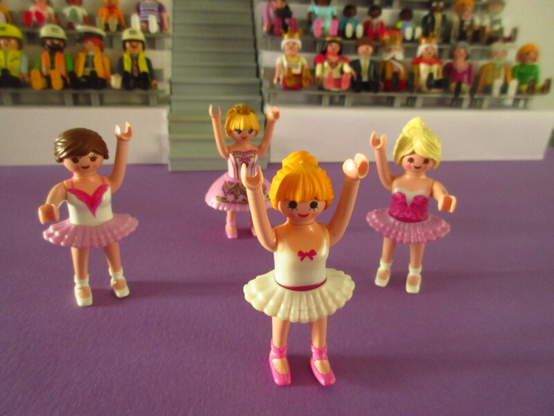 It's time for the Olympic Games for the Playmobil people in our house PART TWO