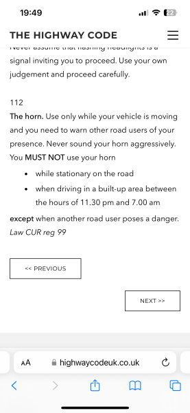 To think that people don’t use this mini roundabout correctly? (Diagram and picture)