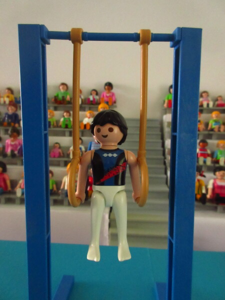 It's time for the Olympic Games for the Playmobil people in our house...