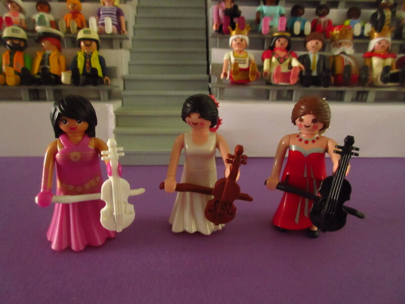 It's time for the Olympic Games for the Playmobil people in our house PART TWO