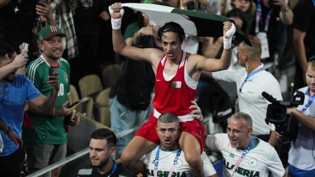 Olympic Boxer names J K Rowling in lawsuit for cyberbullying