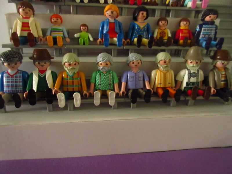 It's time for the Olympic Games for the Playmobil people in our house...