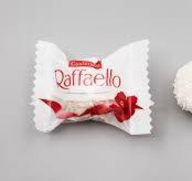 Treaty chocolates/sweets for Christmas that aren't tubs of Heroes