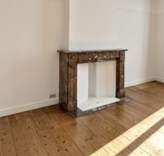 Tiling inside a fireplace?