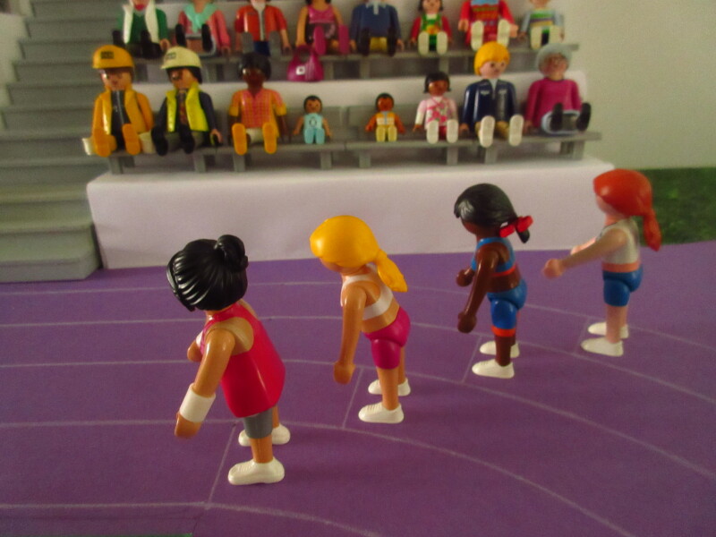 It's time for the Olympic Games for the Playmobil people in our house...