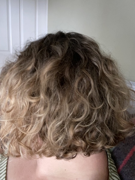 Serum/oil for fine wavy/curly hair